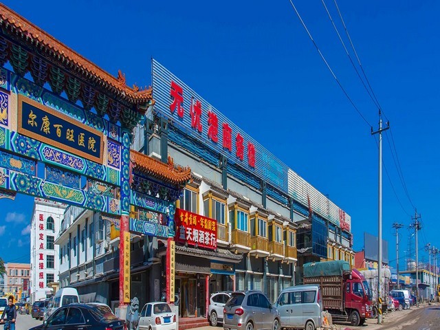 简约职员办公桌定制哪家专业